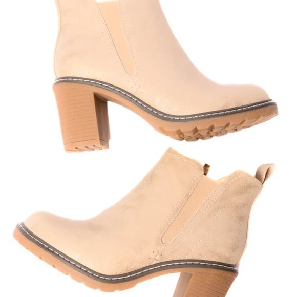 Corkys Gold Bite Me Boots - Picture 3 of 3